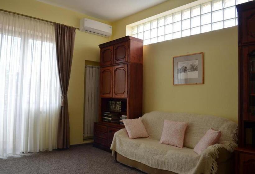 バルコニー付きジュニアスイート, Pensiunea Koruna