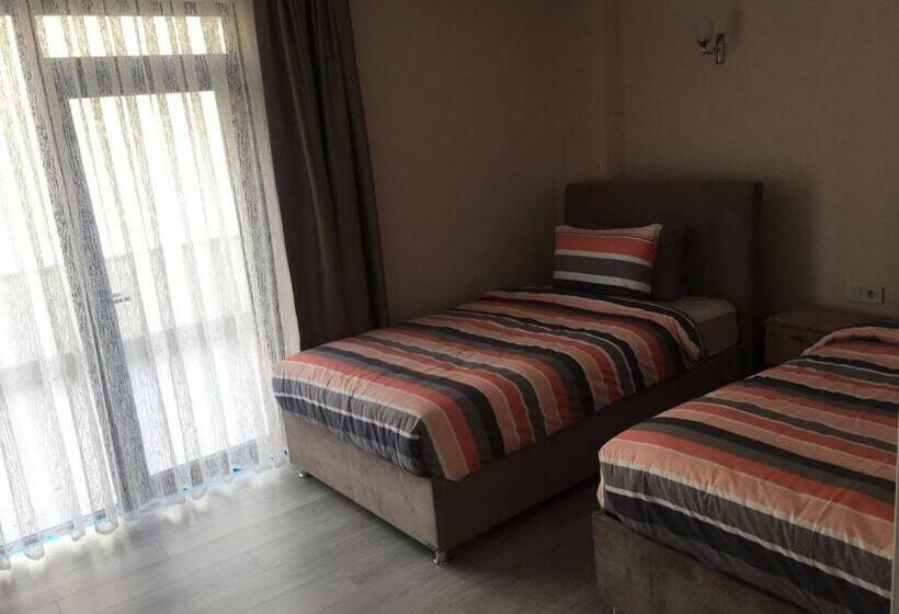 带1个卧室的带阳台的公寓, Sts Hotel Luleburgaz