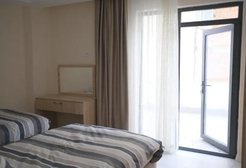 テラス付スイート, Sts Hotel Luleburgaz