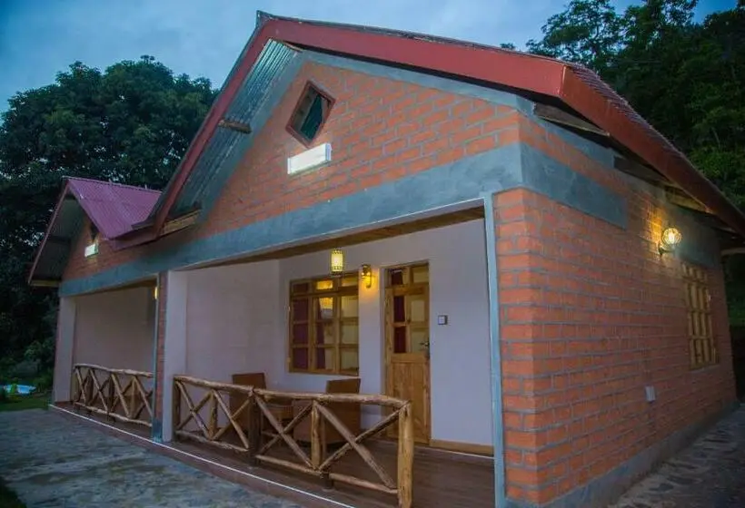 エコノミールーム, Swiss Farm Cottage