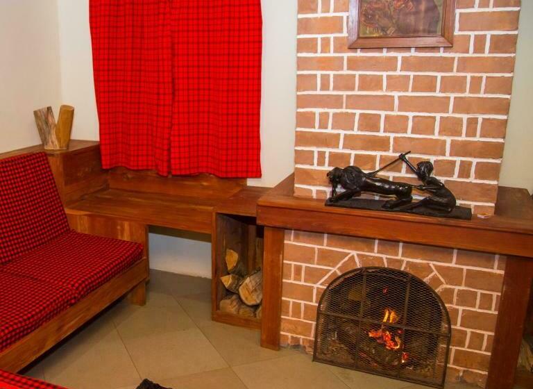 کلبه ییلاقی, Swiss Farm Cottage