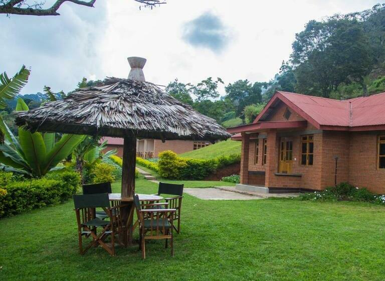 کلبه ییلاقی, Swiss Farm Cottage