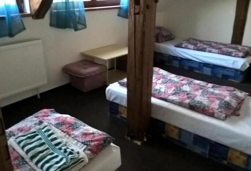 패밀리 룸, Penzion U Hladů