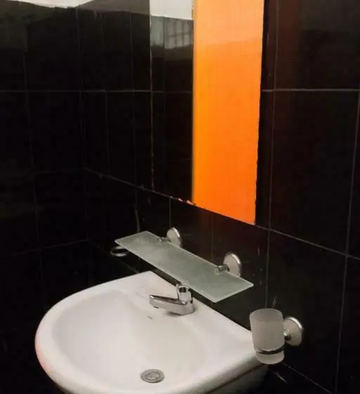 Standardzimmer mit Poolblick, Jungle River