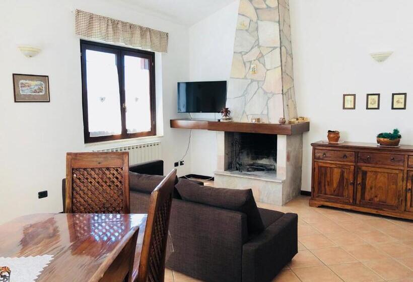 شقة غرفة واحدة, Rifugio Del Cavaliere