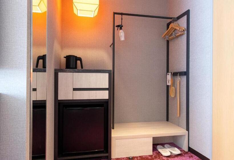 اتاق اکونومی, Forza Kyoto Shijo Kawaramachi