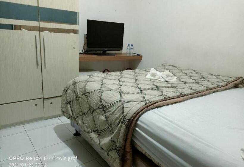 استودیوی استاندارد, Aesthetic Room