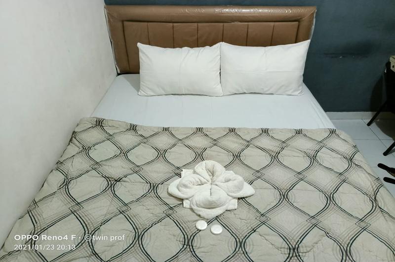 استودیوی استاندارد, Aesthetic Room