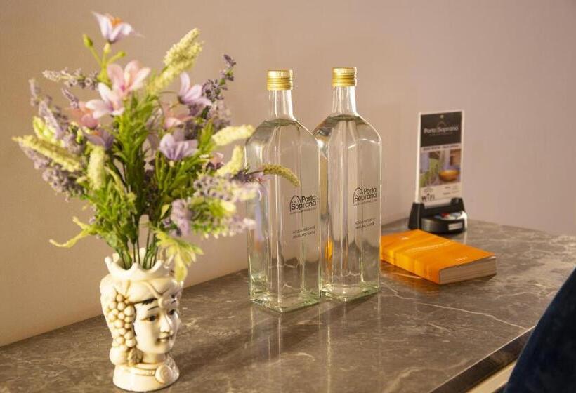 Номер Стандарт с Балконом, Porta Soprana Luxury Guest House & Spa