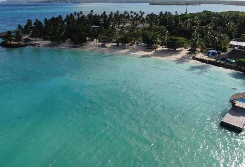 Estudio Estándar, Carolina Point Resort