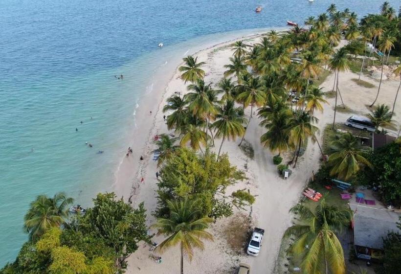 Estudio Estándar, Carolina Point Resort