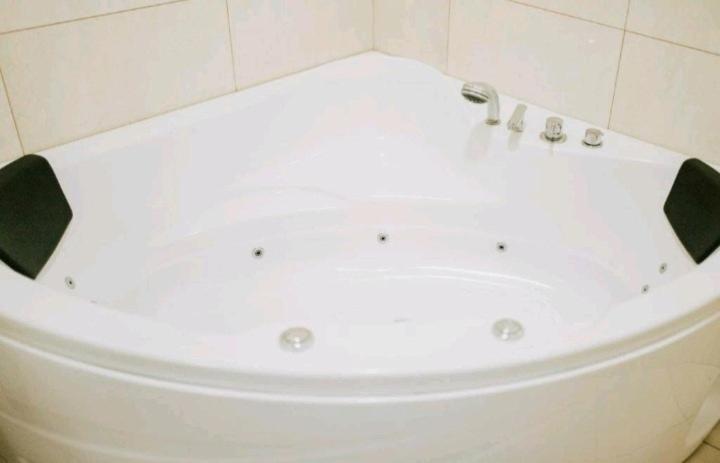 Люкс с Балконом, готель спа еліт