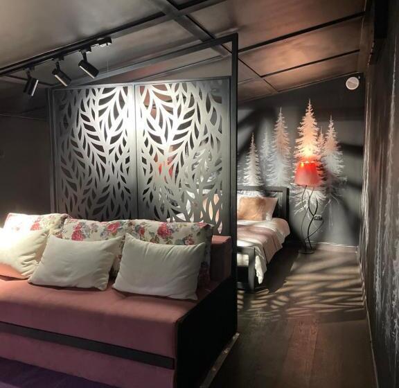 스탠다드 스튜디오, кузня міні готель