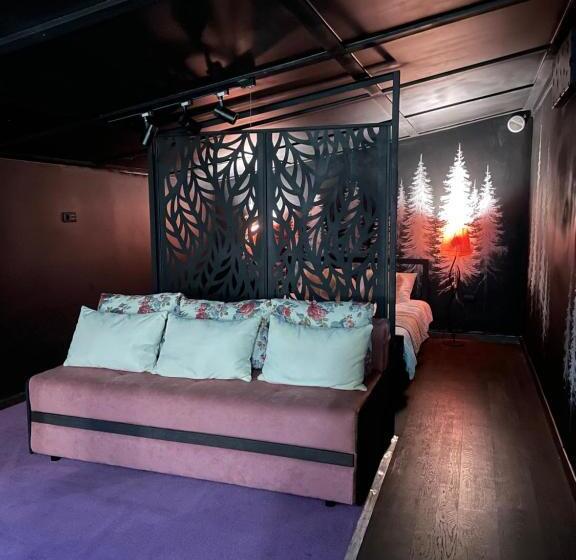 스탠다드 스튜디오, кузня міні готель