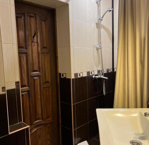 패밀리 룸, кузня міні готель