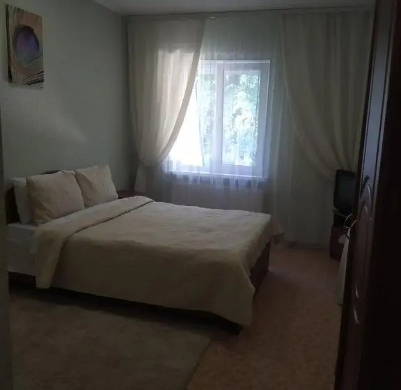 エコノミールーム, Acapulco
