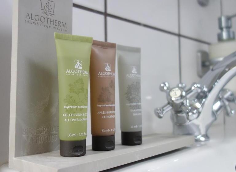 디럭스 룸, Flädie Mat & Vingård