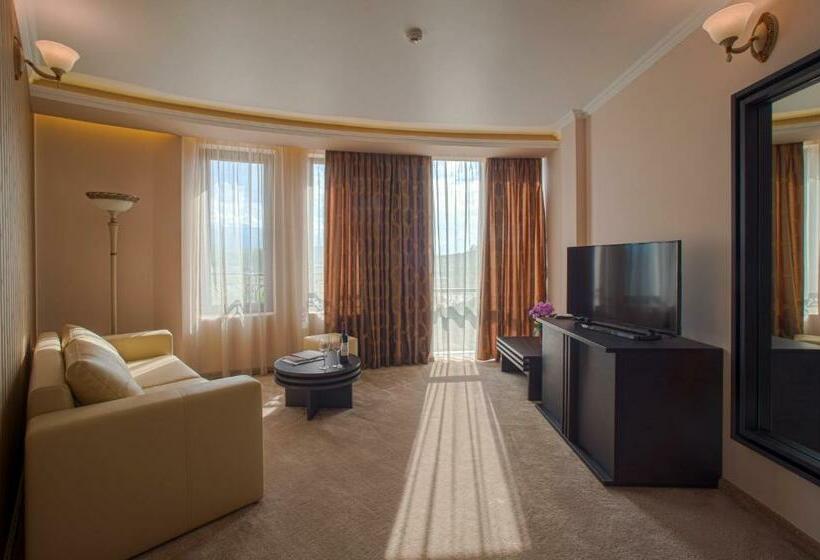 סוויטה נוף להרים, Mantar Spa