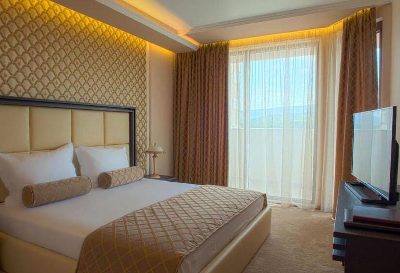 סוויטה נוף להרים, Mantar Spa