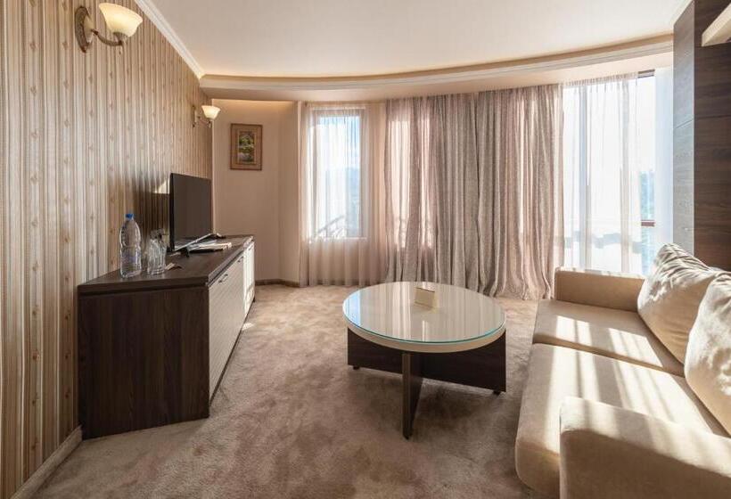 סוויטה נוף להרים, Mantar Spa