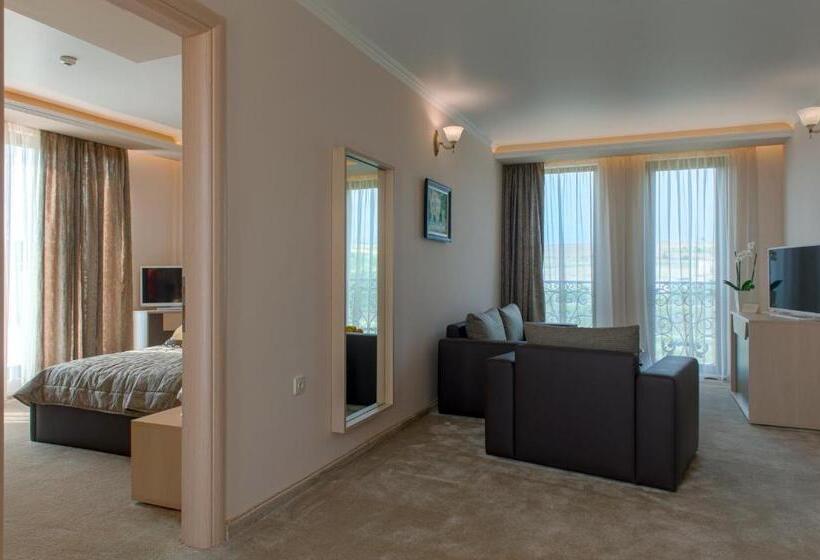 סוויטה דלוקס, Mantar Spa