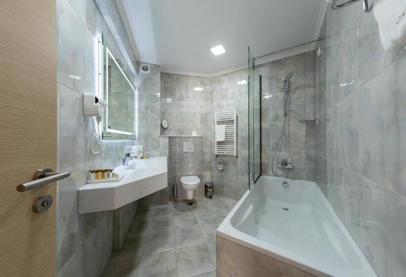 סוויטה דלוקס, Mantar Spa