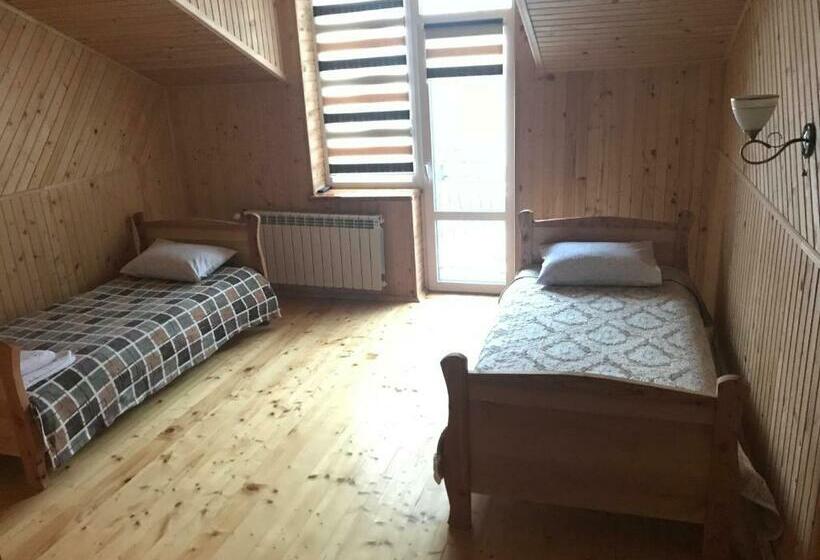 Номер Deluxe, Mijgirya