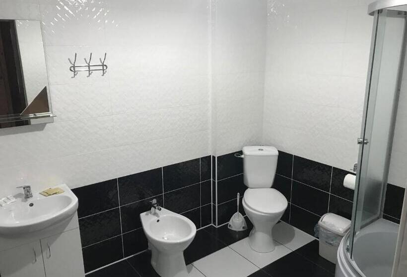 Family Suite, Mijgirya