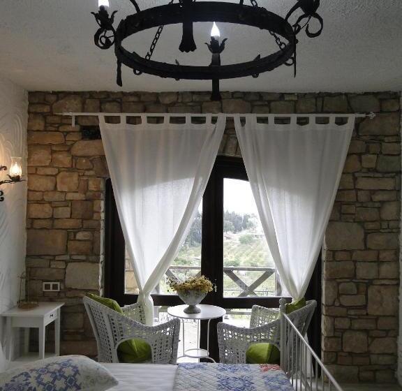 디럭스 룸 바다 전망, The Stone Castle Boutique