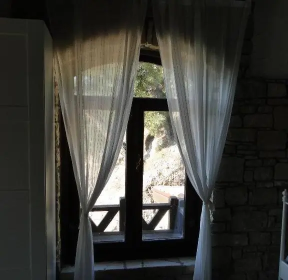 スタンダードルーム, The Stone Castle Boutique