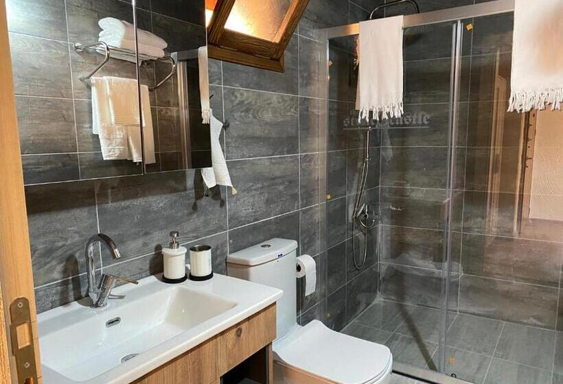 자쿠지 스위트, The Stone Castle Boutique