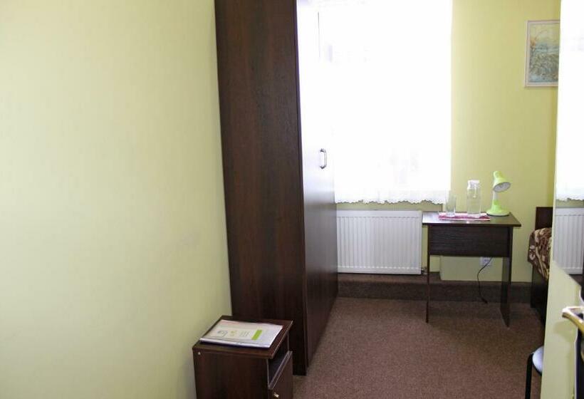 חדר סטנדרט יחיד, Zhyttedar