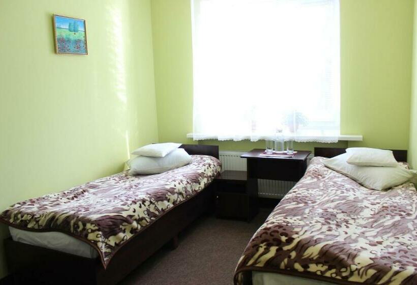 חדר סטנדרט, Zhyttedar