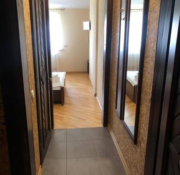 Номер Superior, галицькі витребеньки