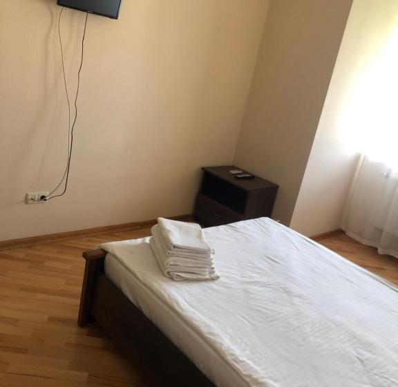 Номер Superior, галицькі витребеньки