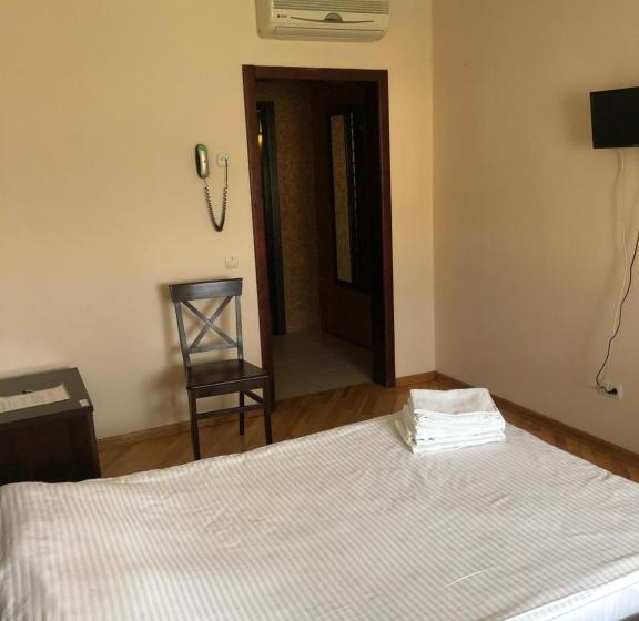 Номер Superior, галицькі витребеньки