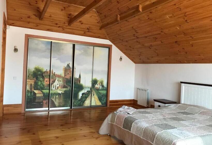 Villa 1 Quarto com piscina, приватний будинок для сімейного відпочинку з басейном і сауною