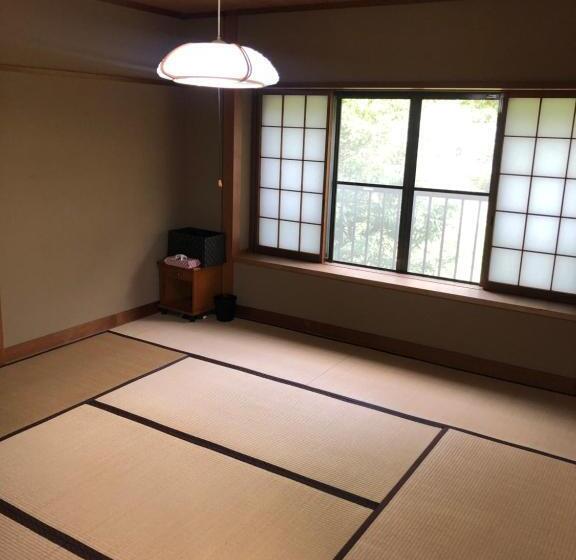 Delüks Bungalov, 伊道荘園