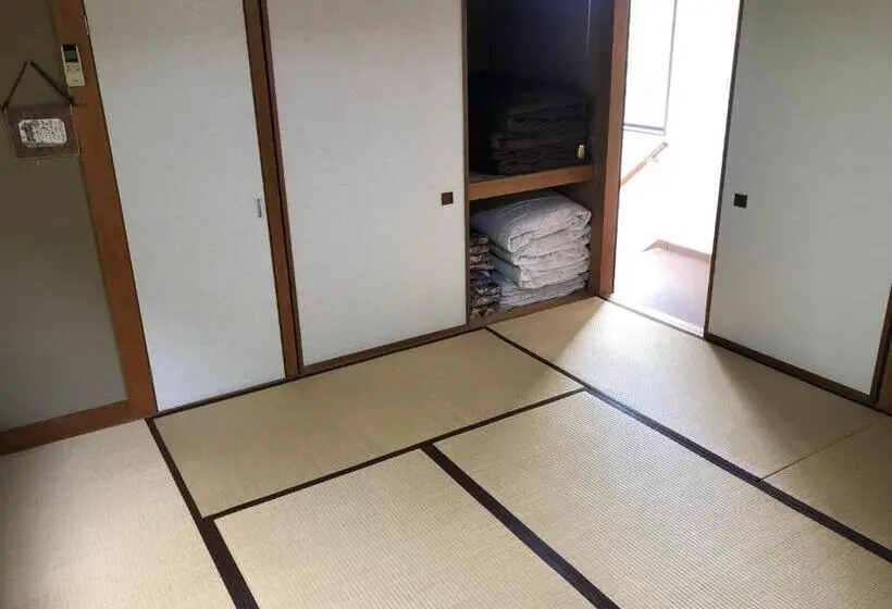 デラックスバンガロー, 伊道荘園