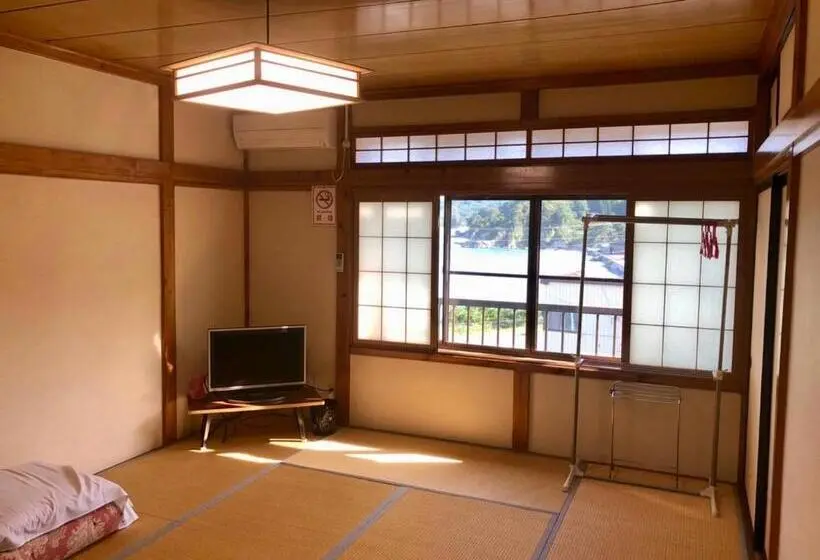 スタンダード4人部屋, タカマス民宿