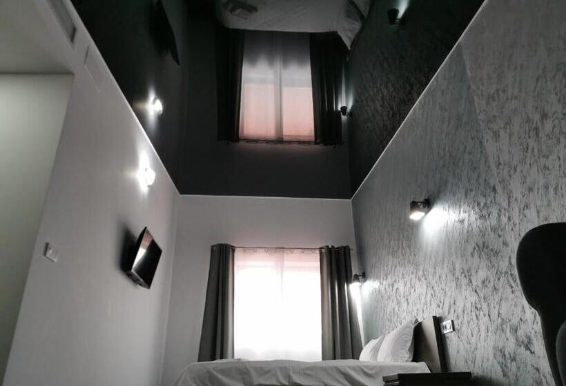 キングサイズベッドのスタンダードルーム, Dnt House & Spa