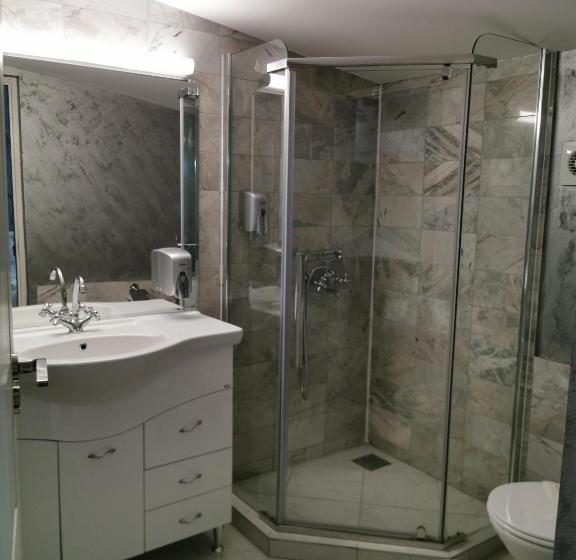 デラックストリプルルーム, Dnt House & Spa