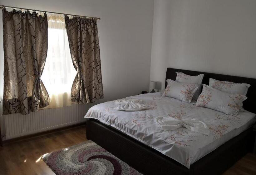 استودیوی استاندارد, Dnt House & Spa