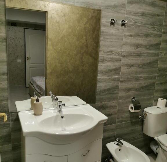 デラックスルーム, Dnt House & Spa