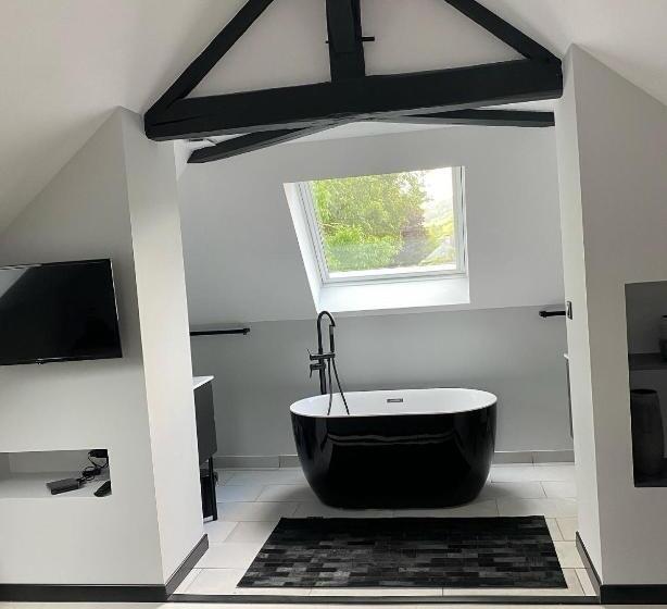 غرفة قياسية, Le Baptistère   Adults Only