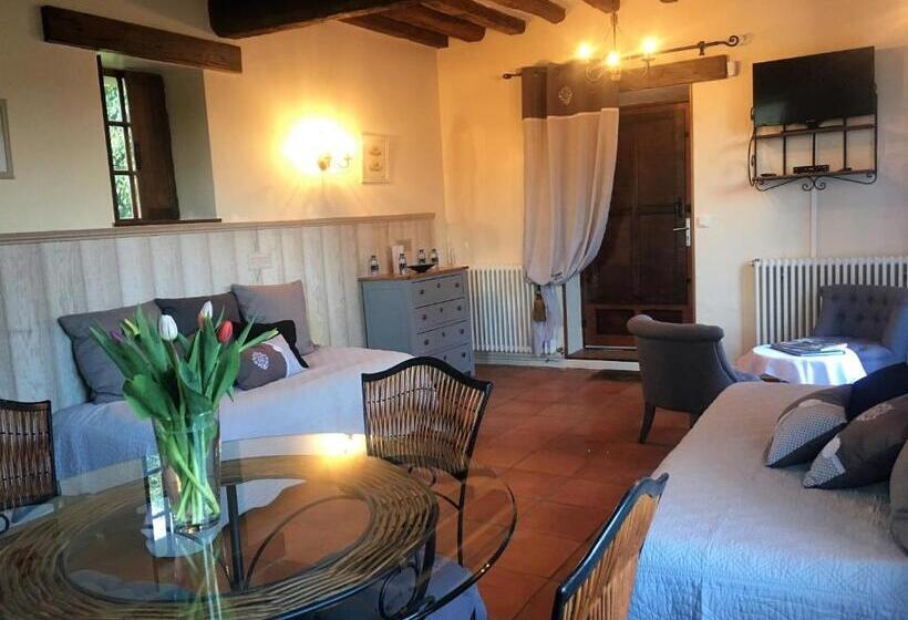 四人标准间, Le Colombier De Hanches   Teritoria