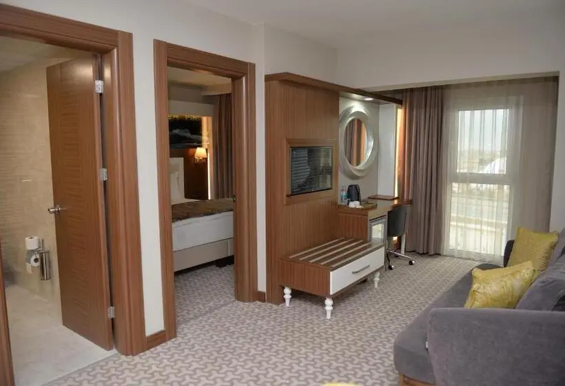 デラックススタジオ, Tuna Otel Rezi̇dans