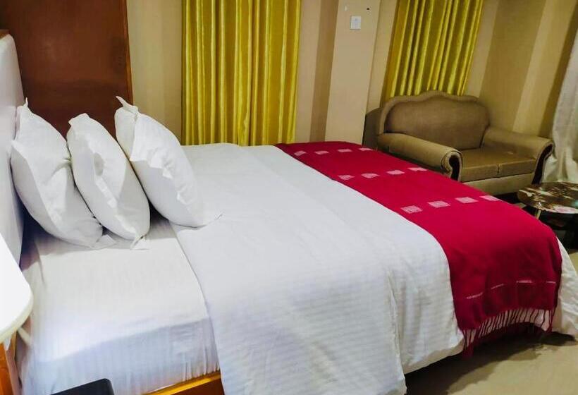 Номер Deluxe, Aizawl