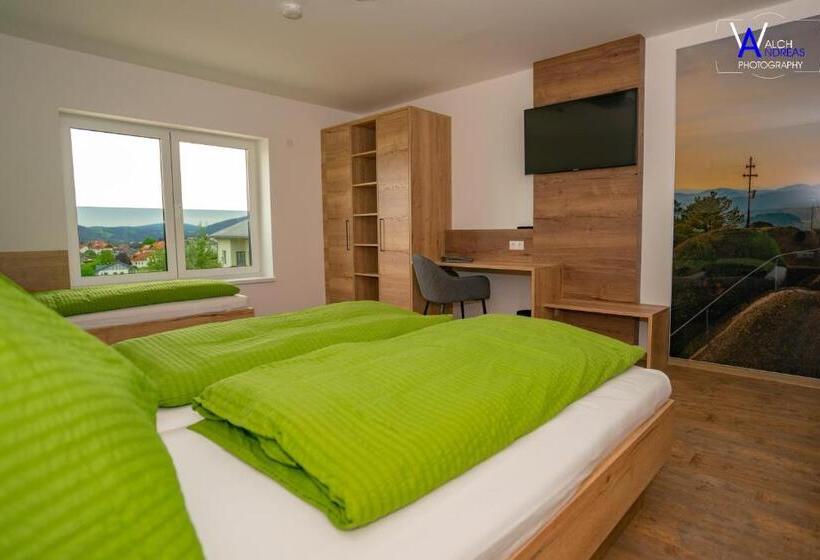 Quarto Triplo Estandar, Gästehaus Weitblick