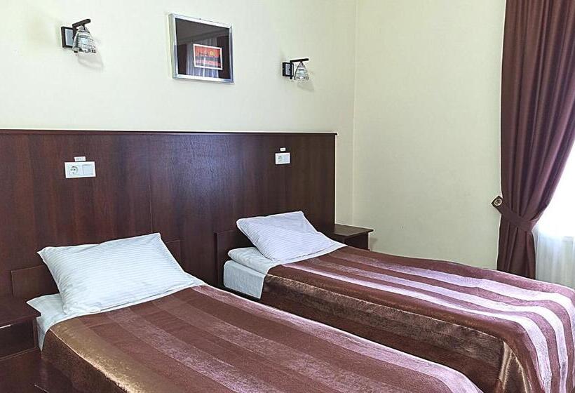 标准间, готель валерія